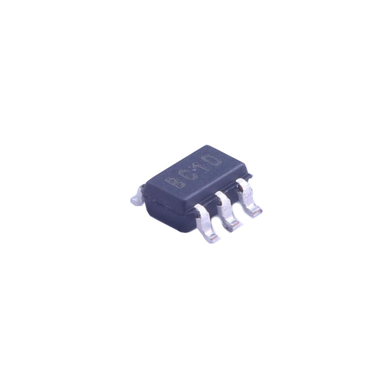 MCP6561T-E/LT Yeni ve Orijinal   MCP6561T-E/LT SC-70-5 Entegre devre